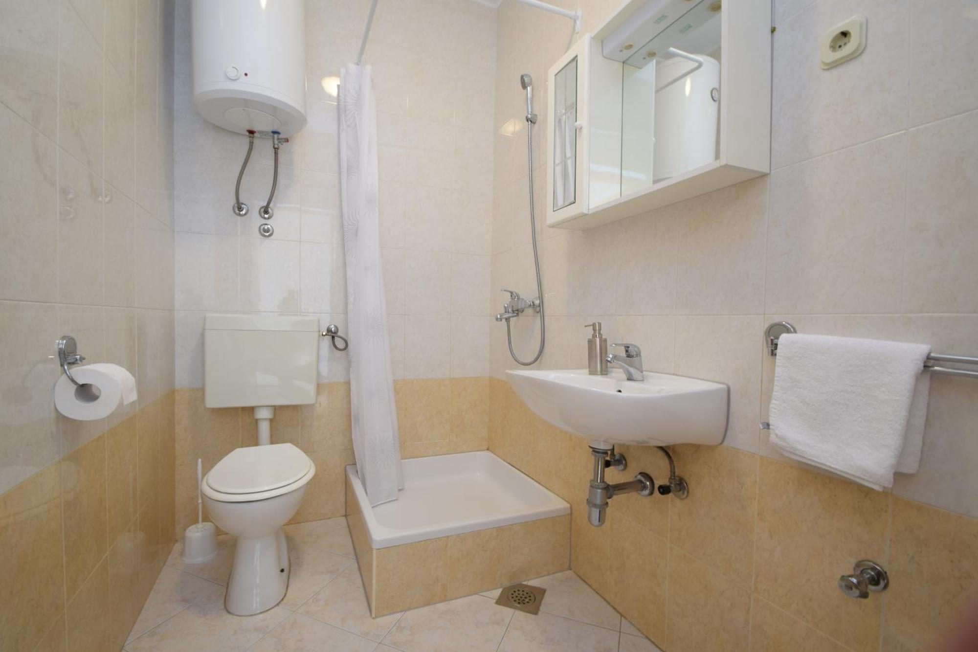 Apartment Duda Starigrad Paklenica Eksteriør billede