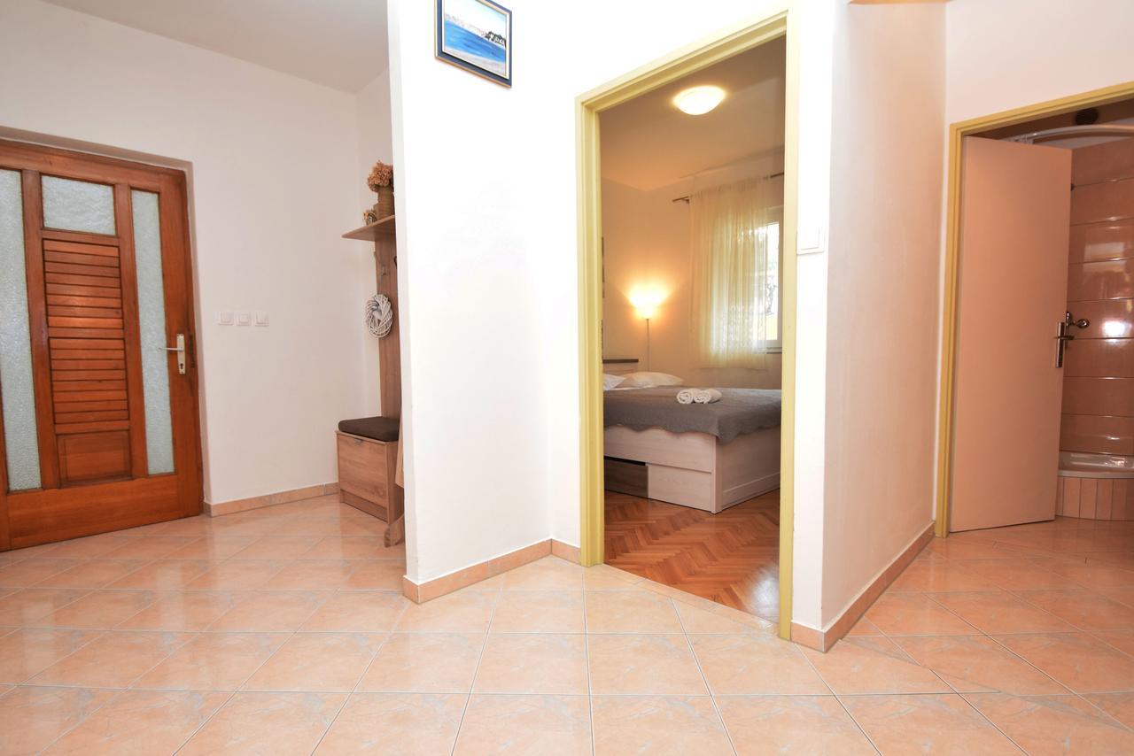 Apartment Duda Starigrad Paklenica Eksteriør billede